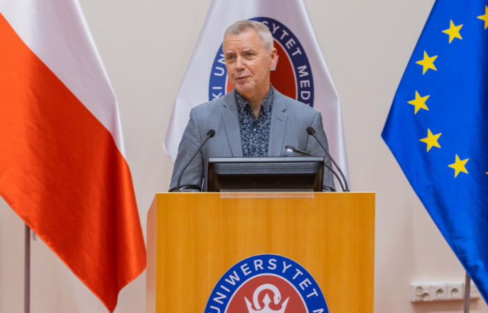 O roli lipidu A jako środka terapeutycznego z prof. Goodlettem